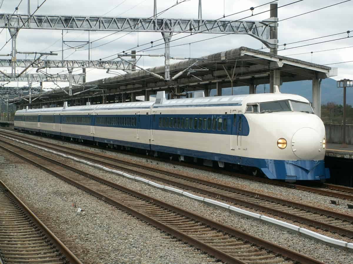 Shinkansen (Class 0) | The Geography of Transport Systems